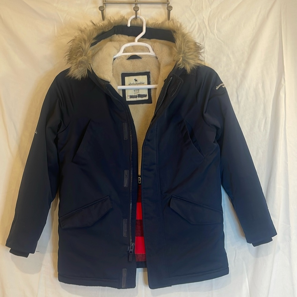Abercrombie & Fitch Kids coat size 11/12 Heavy hoodie, buffalo check, pockets